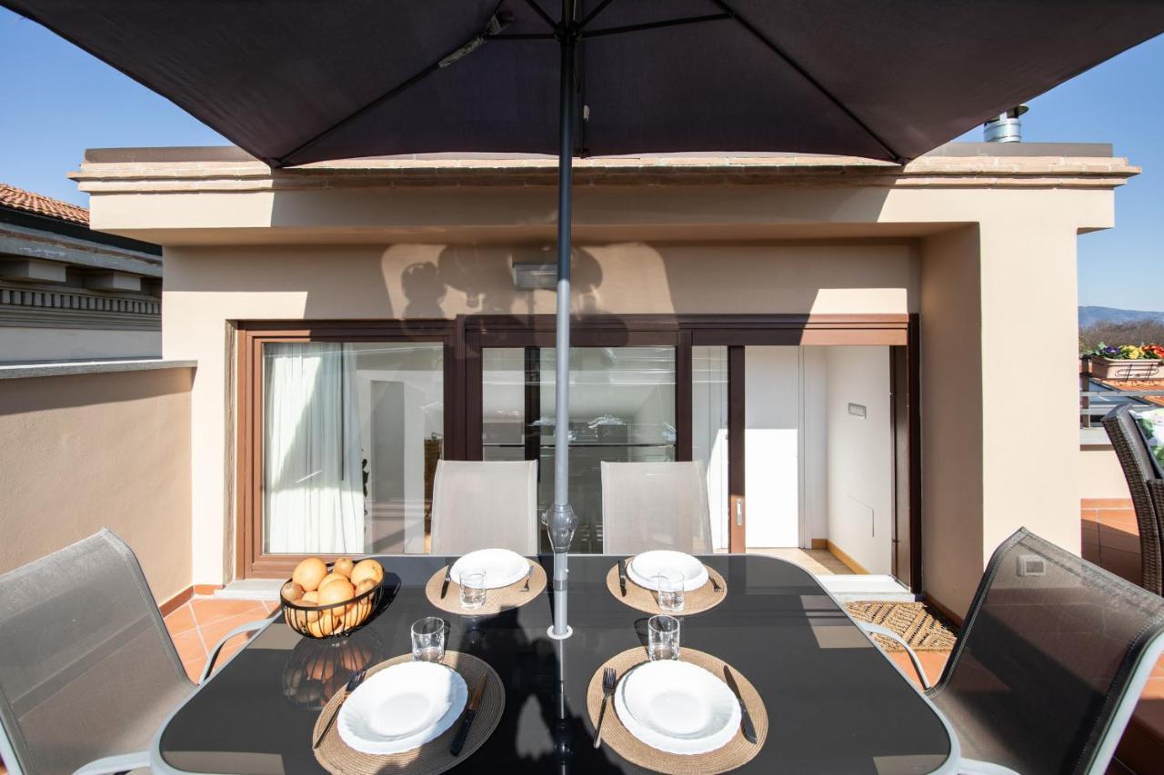 Rooftop Delight With Terrace لوكا المظهر الخارجي الصورة